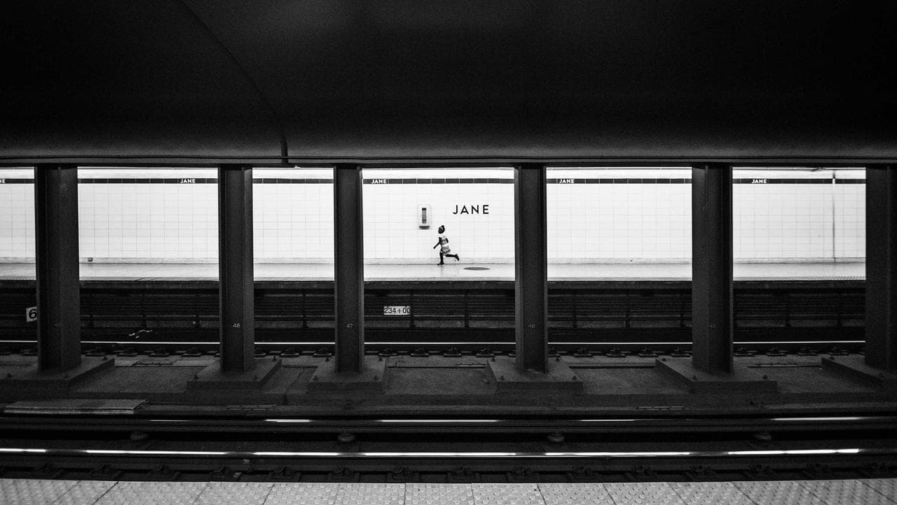 Vista externa com jardim